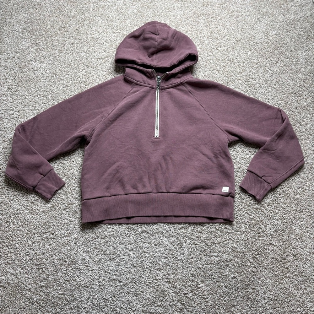 Vuori Half-Zip Hooded Sweatshirt in Plum Purple Small